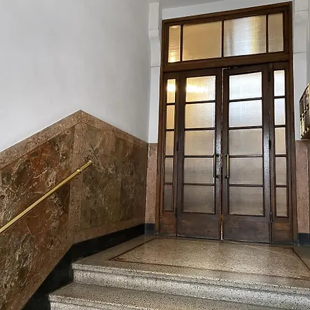 Apartman Meg 32 Three-room In The Heart Of Isola