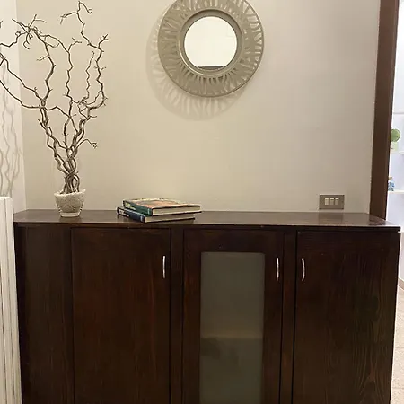 Meg 32 Three-room In The Heart Of Isola 아파트